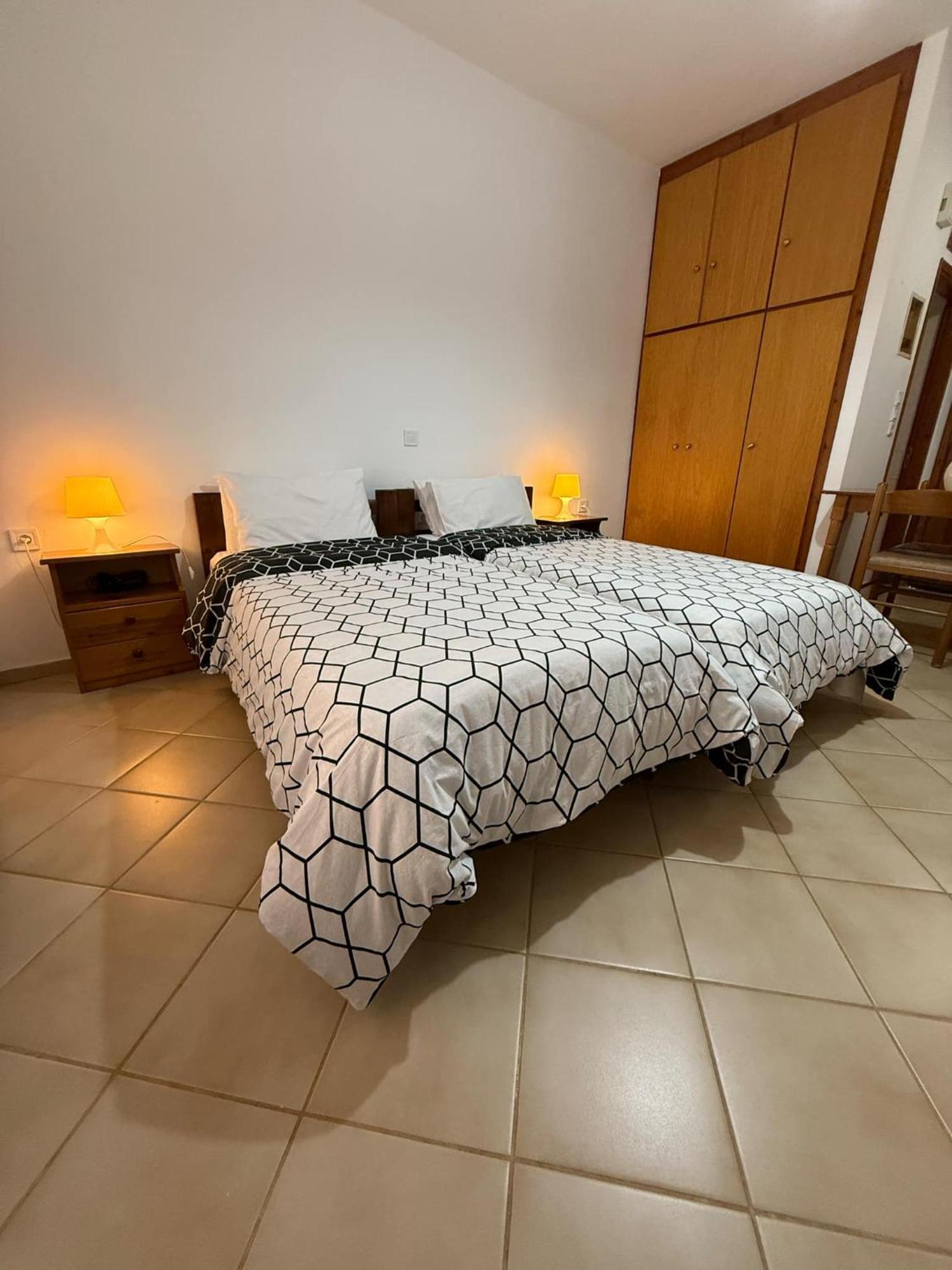 Evita Luxury Apartments Spilia  外观 照片